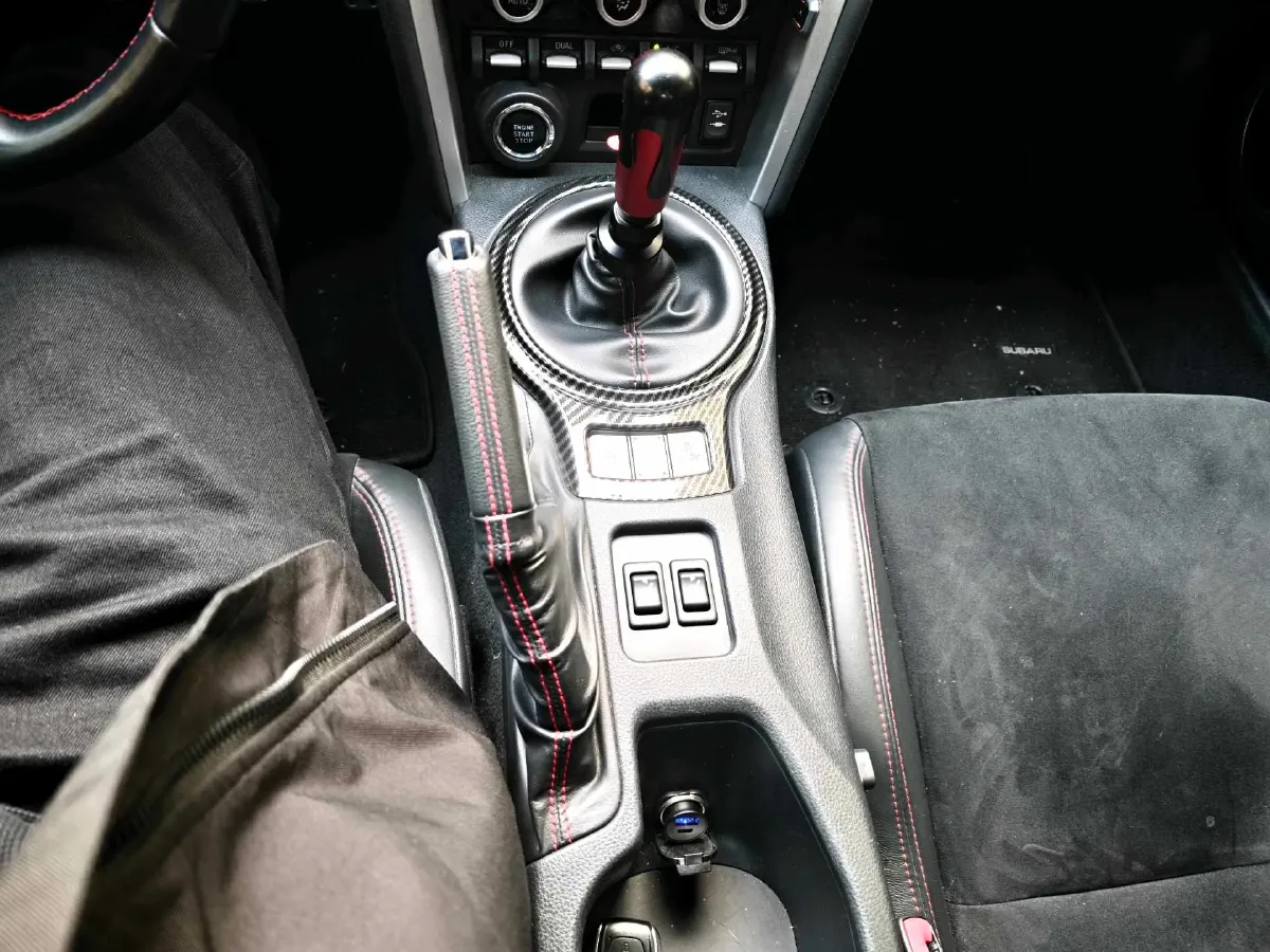 2019 Ford Focus 2.3T 280HP L4 6MT,autocango,china used car exporter,china ev exporter,chinese used car exporter,chinese used ev exporter