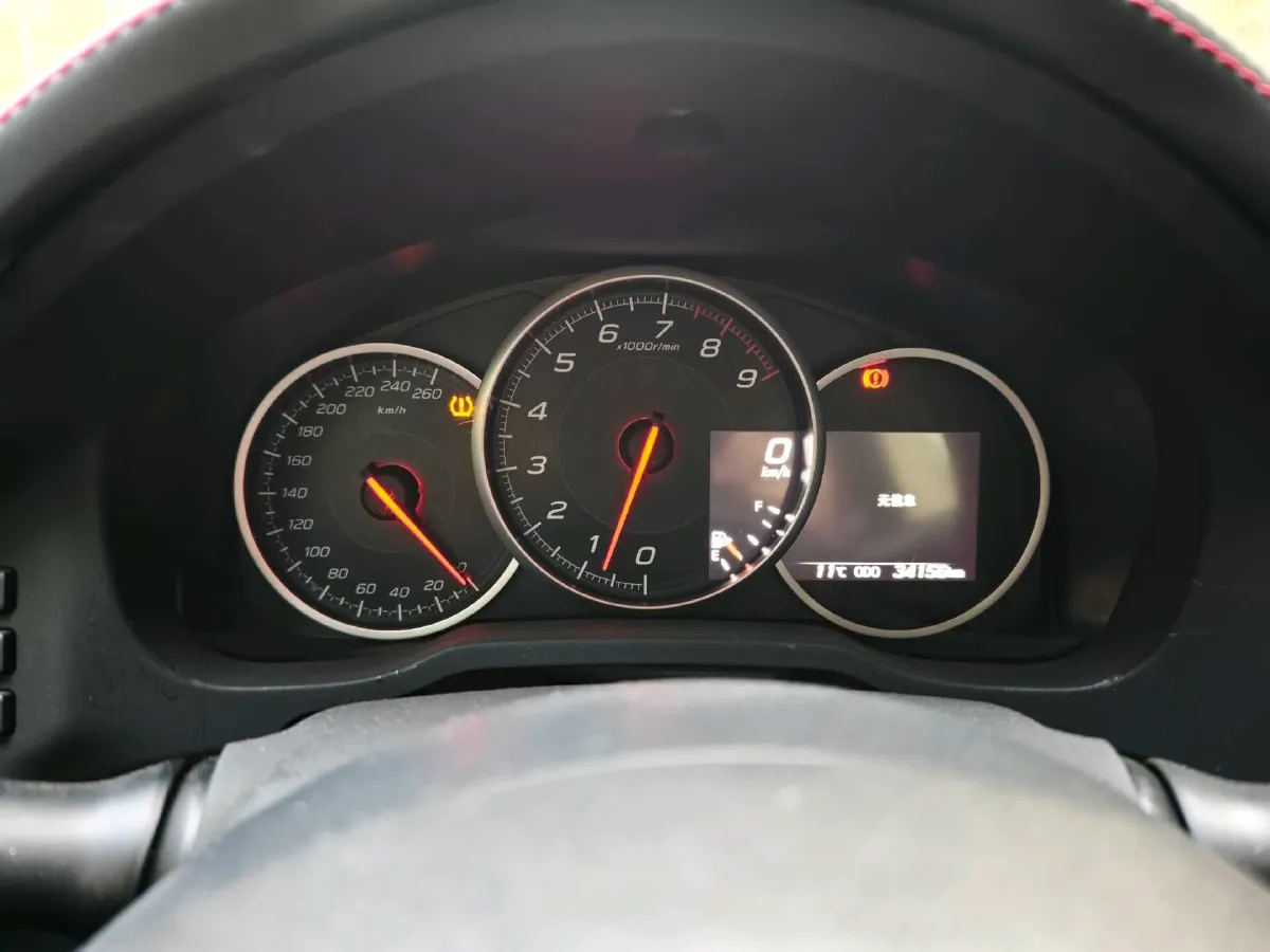 2019 Ford Focus 2.3T 280HP L4 6MT,autocango,china used car exporter,china ev exporter,chinese used car exporter,chinese used ev exporter