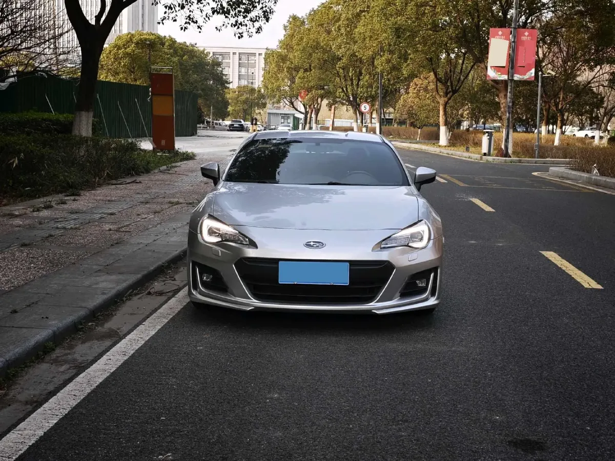 2019 Ford Focus 2.3T 280HP L4 6MT,autocango,china used car exporter,china ev exporter,chinese used car exporter,chinese used ev exporter