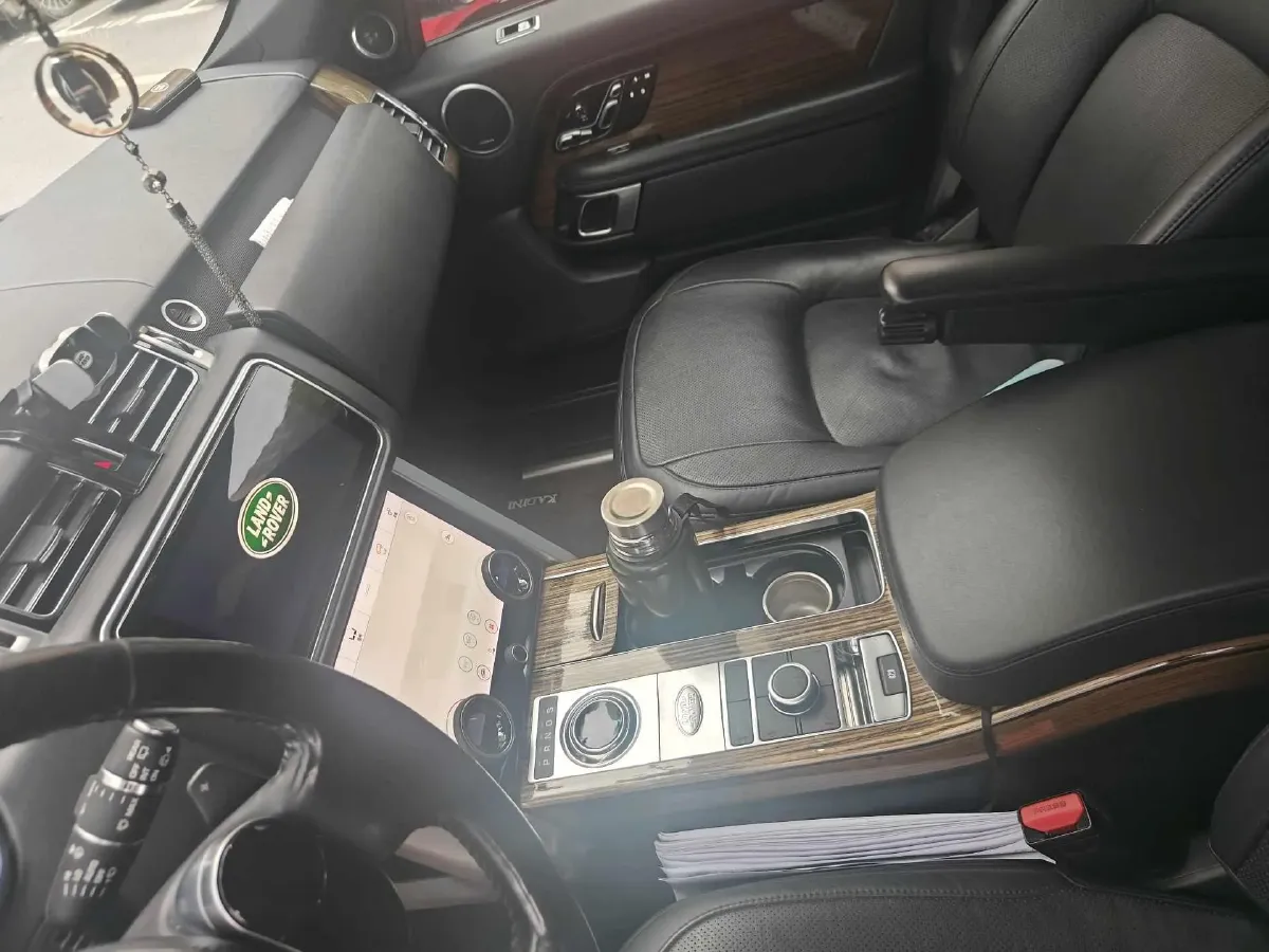 2018 Land Rover Range Rover Evoque 2.0T 241HP L4 9AT,autocango,china used car exporter,china ev exporter,chinese used car exporter,chinese used ev exporter