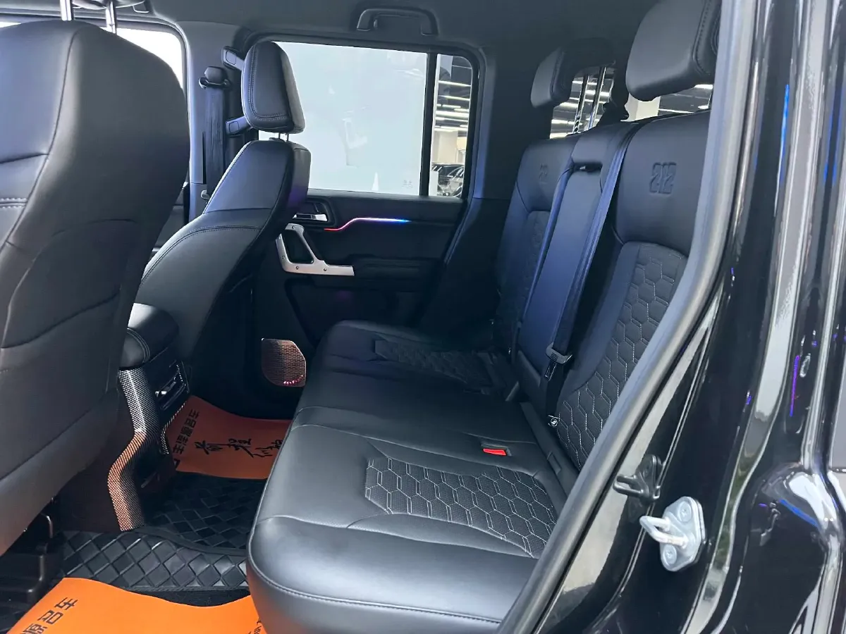 2024 212 212 T01 2.0T 252HP L4 8AT,autocango,china used car exporter,china ev exporter,chinese used car exporter,chinese used ev exporter