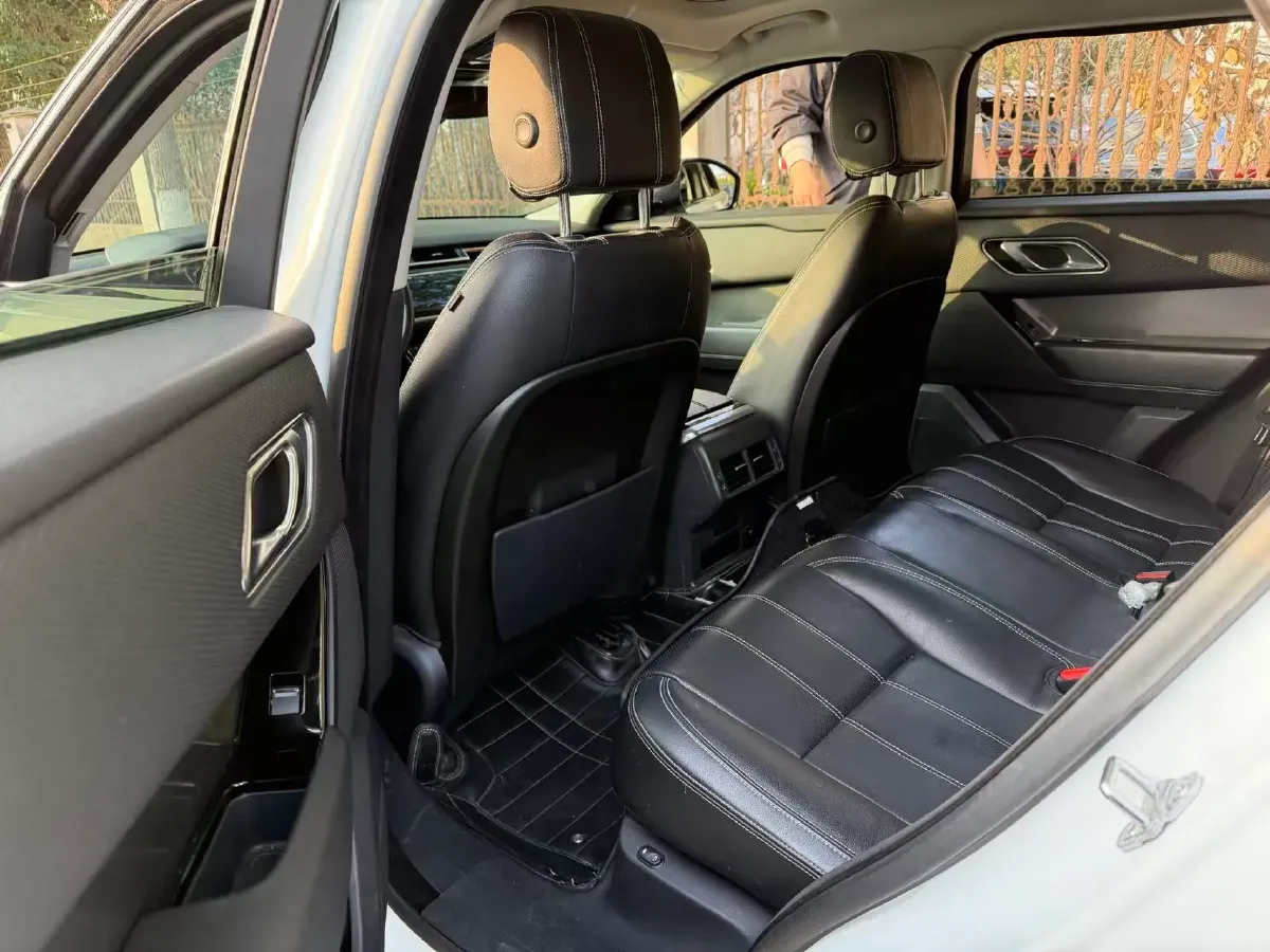 2018 Land Rover Range Rover Velar 3.0T 380HP V6 8AT,autocango,china used car exporter,china ev exporter,chinese used car exporter,chinese used ev exporter