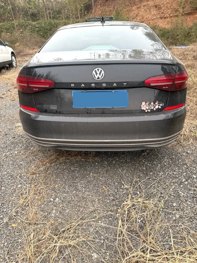 2020 Volkswagen Passat 2.0T 186HP L4 7DCT,autocango,china used car exporter,china ev exporter,chinese used car exporter,chinese used ev exporter