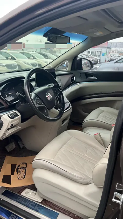 2022 Buick GL8 2.0T 237HP L4 9AT,autocango,china used car exporter,china ev exporter,chinese used car exporter,chinese used ev exporter