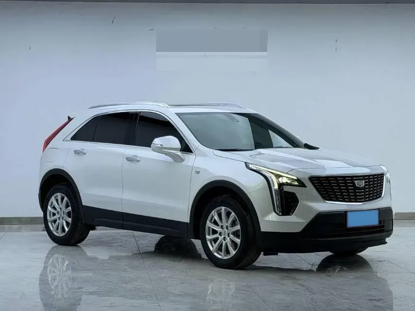 2022 Cadillac XT4 2.0T 237HP L4 9AT,autocango,china used car exporter,china ev exporter,chinese used car exporter,chinese used ev exporter