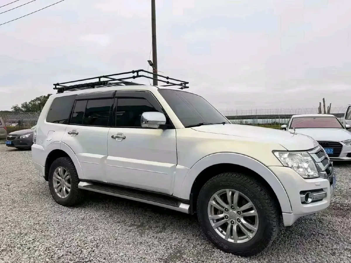 2017 Honda Jade 1.8L 141HP L4 5AT,autocango,china used car exporter,china ev exporter,chinese used car exporter,chinese used ev exporter