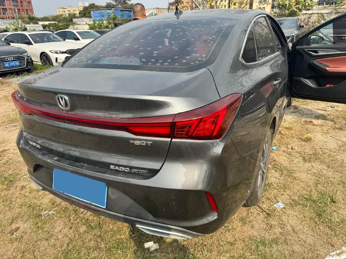 2023 ChangAn Eado 1.4T 160HP L4 7DCT,autocango,china used car exporter,china ev exporter,chinese used car exporter,chinese used ev exporter