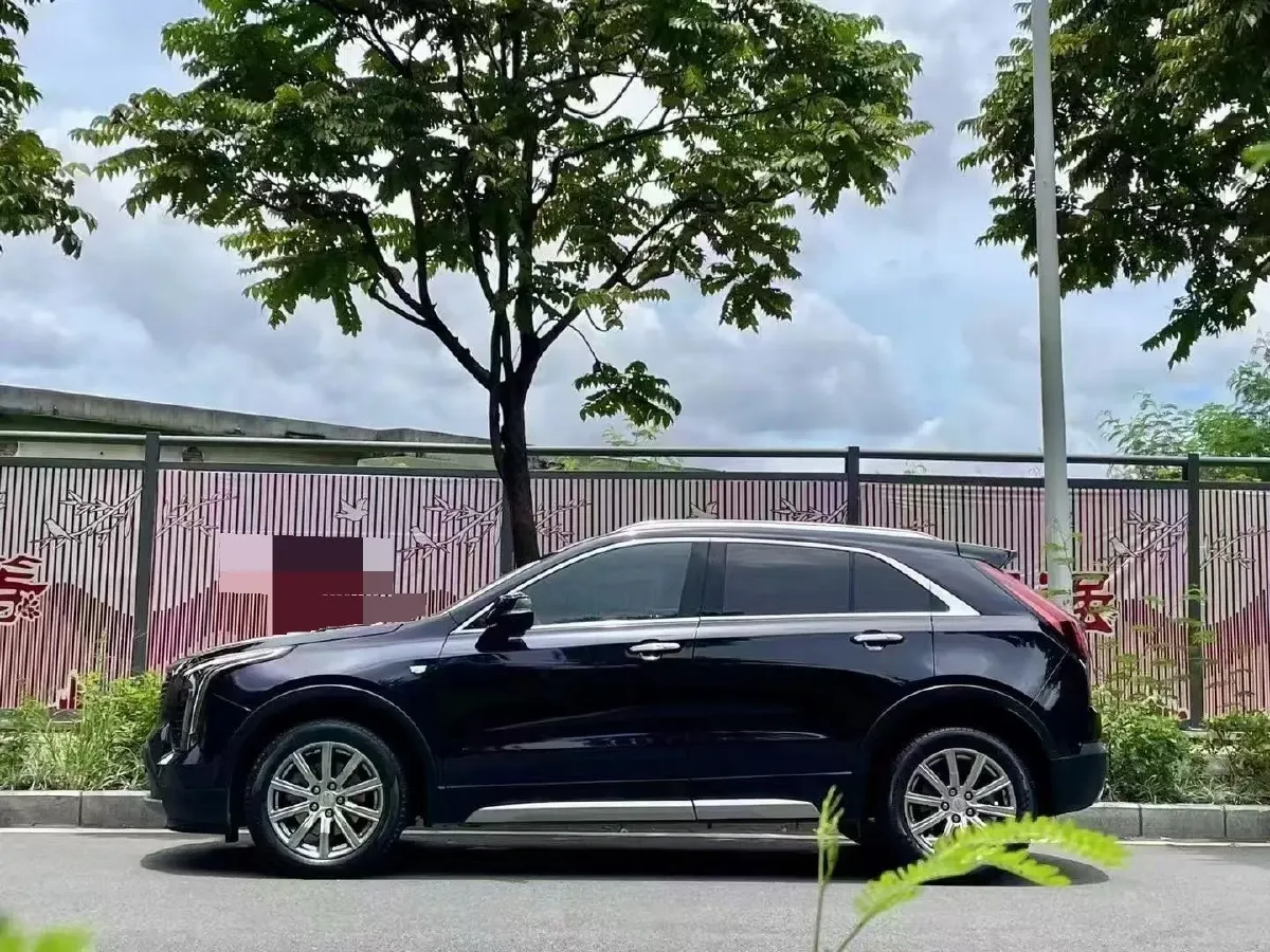 2021 Cadillac XT4 2.0T 237HP L4 9AT,autocango,china used car exporter,china ev exporter,chinese used car exporter,chinese used ev exporter