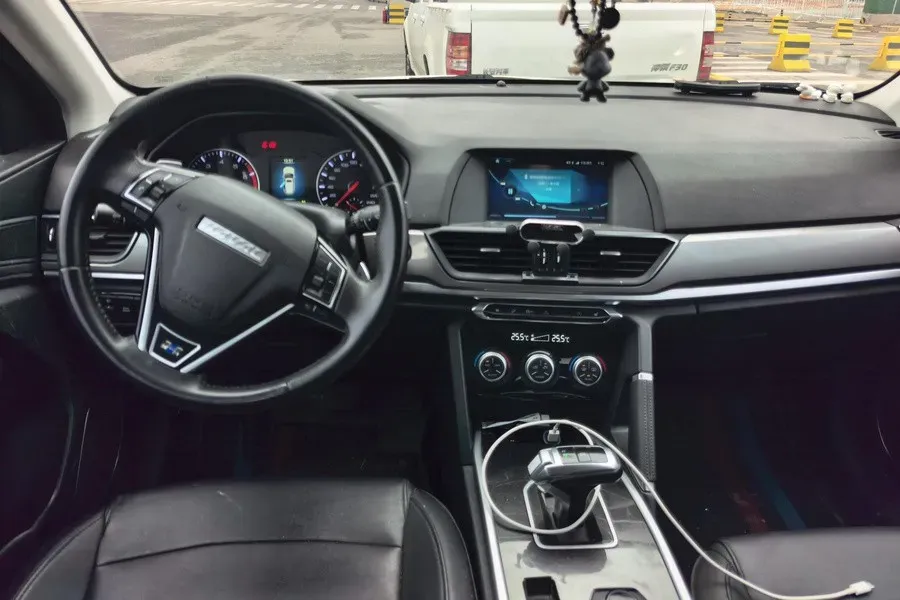 2018 Haval H6 1.5T 150HP L4 7DCT,autocango,china used car exporter,china ev exporter,chinese used car exporter,chinese used ev exporter