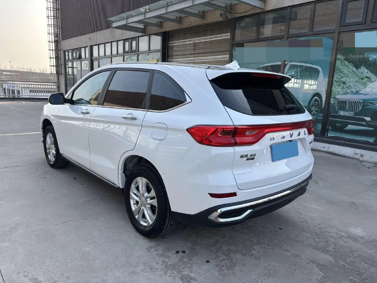 2021 Haval M6 1.5T 150HP L4 6MT,autocango,china used car exporter,china ev exporter,chinese used car exporter,chinese used ev exporter