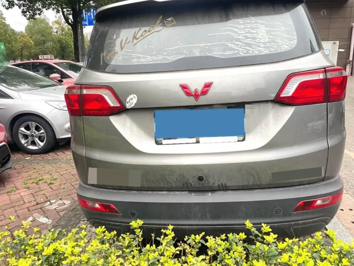 2018 WuLing HongGuang S3 1.5L 112HP L4 6MT,autocango,china used car exporter,china ev exporter,chinese used car exporter,chinese used ev exporter