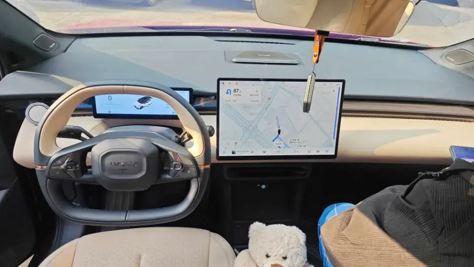 2025 Jetour Freeman 1.5T 184HP L4 7DCT,autocango,china used car exporter,china ev exporter,chinese used car exporter,chinese used ev exporter