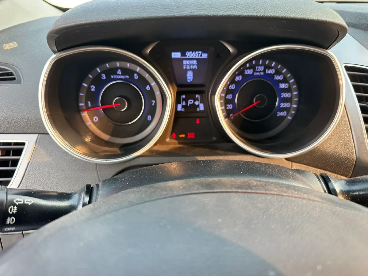 2016 Hyundai Elantra 1.6L 128HP L4 6AT,autocango,china used car exporter,china ev exporter,chinese used car exporter,chinese used ev exporter