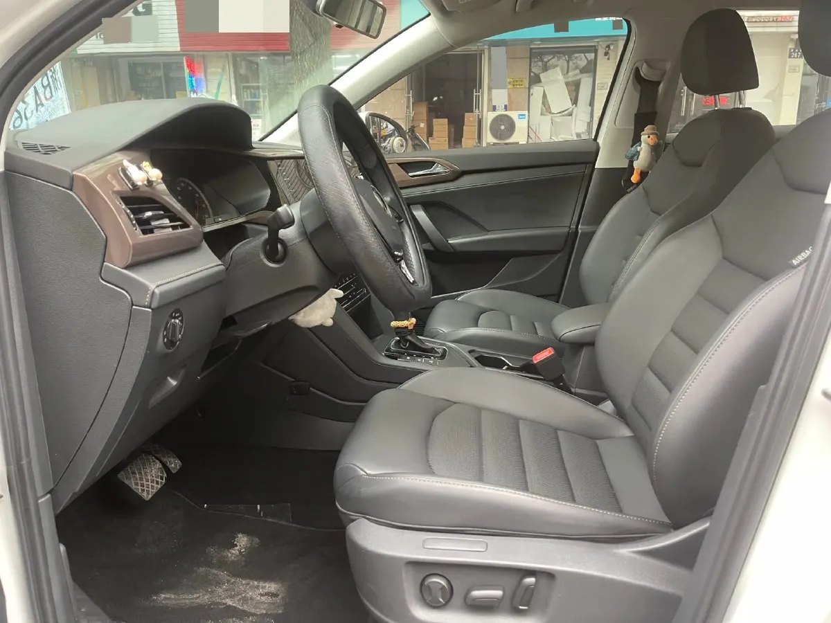 2021 Volkswagen Tharu 1.4T 150HP L4 7DCT,autocango,china used car exporter,china ev exporter,chinese used car exporter,chinese used ev exporter