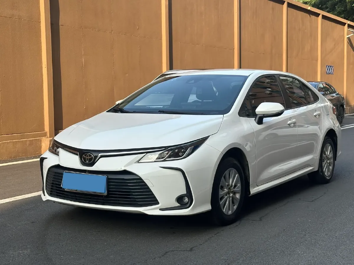2019 Toyota Corolla 1.2T 116HP L4 CVT,autocango,china used car exporter,china ev exporter,chinese used car exporter,chinese used ev exporter