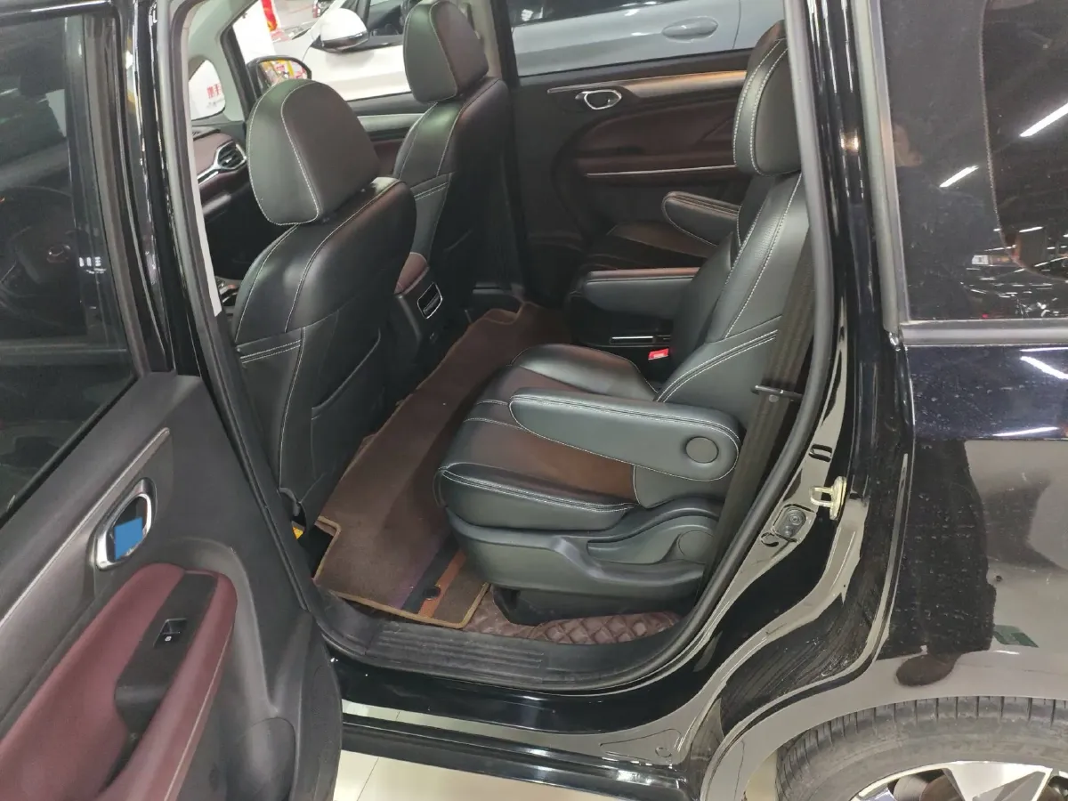 2021 GAC Trumpchi M6 1.5T 169HP L4 7DCT,autocango,china used car exporter,china ev exporter,chinese used car exporter,chinese used ev exporter