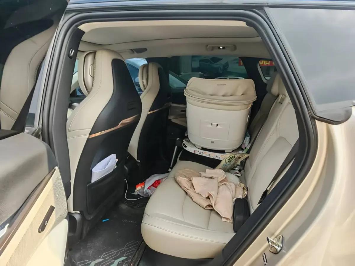 2023 LYNK&CO 08 EM-P 1.5T 163HP L4 3DHT PHEV 39.8KWH,autocango,china used car exporter,china ev exporter,chinese used car exporter,chinese used ev exporter