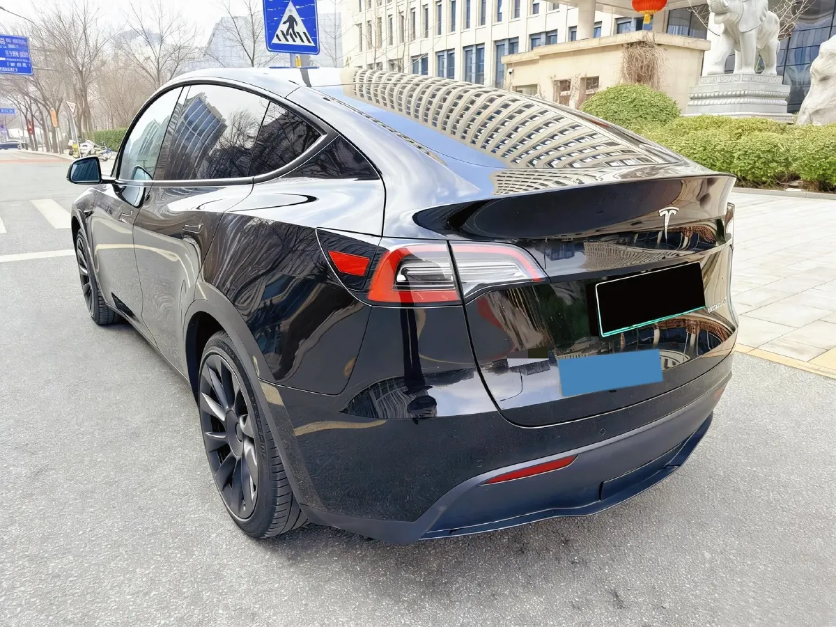 2022 Tesla Model Y BEV 60KWH,autocango,china used car exporter,china ev exporter,chinese used car exporter,chinese used ev exporter
