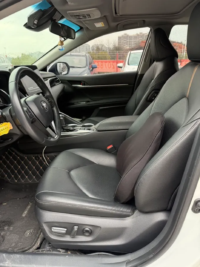 2023 Toyota Camry 2.0L 177HP L4 CVT,autocango,china used car exporter,china ev exporter,chinese used car exporter,chinese used ev exporter