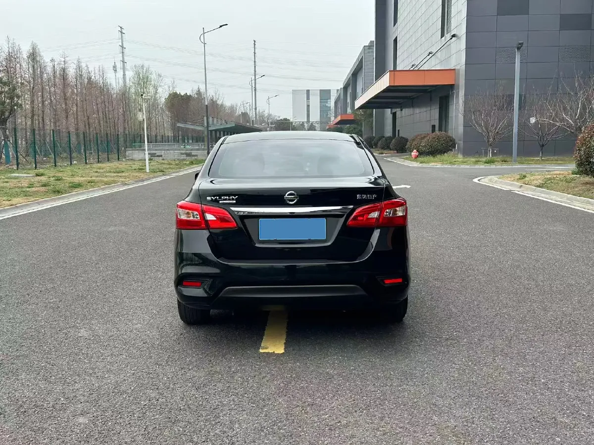 2022 Nissan Sylphy 1.6L 122HP L4 CVT,autocango,china used car exporter,china ev exporter,chinese used car exporter,chinese used ev exporter