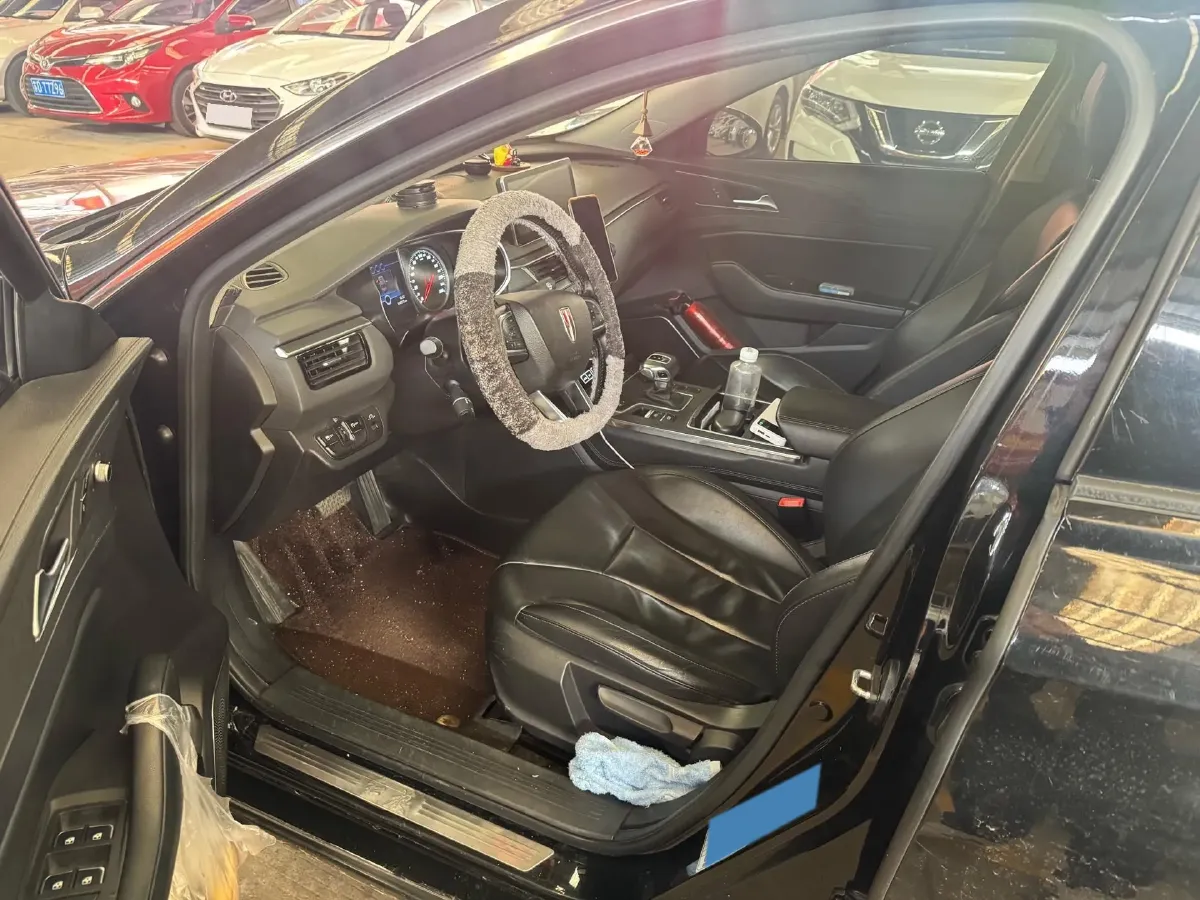 2022 HongQi H5 1.5T 169HP L4 7DCT,autocango,china used car exporter,china ev exporter,chinese used car exporter,chinese used ev exporter