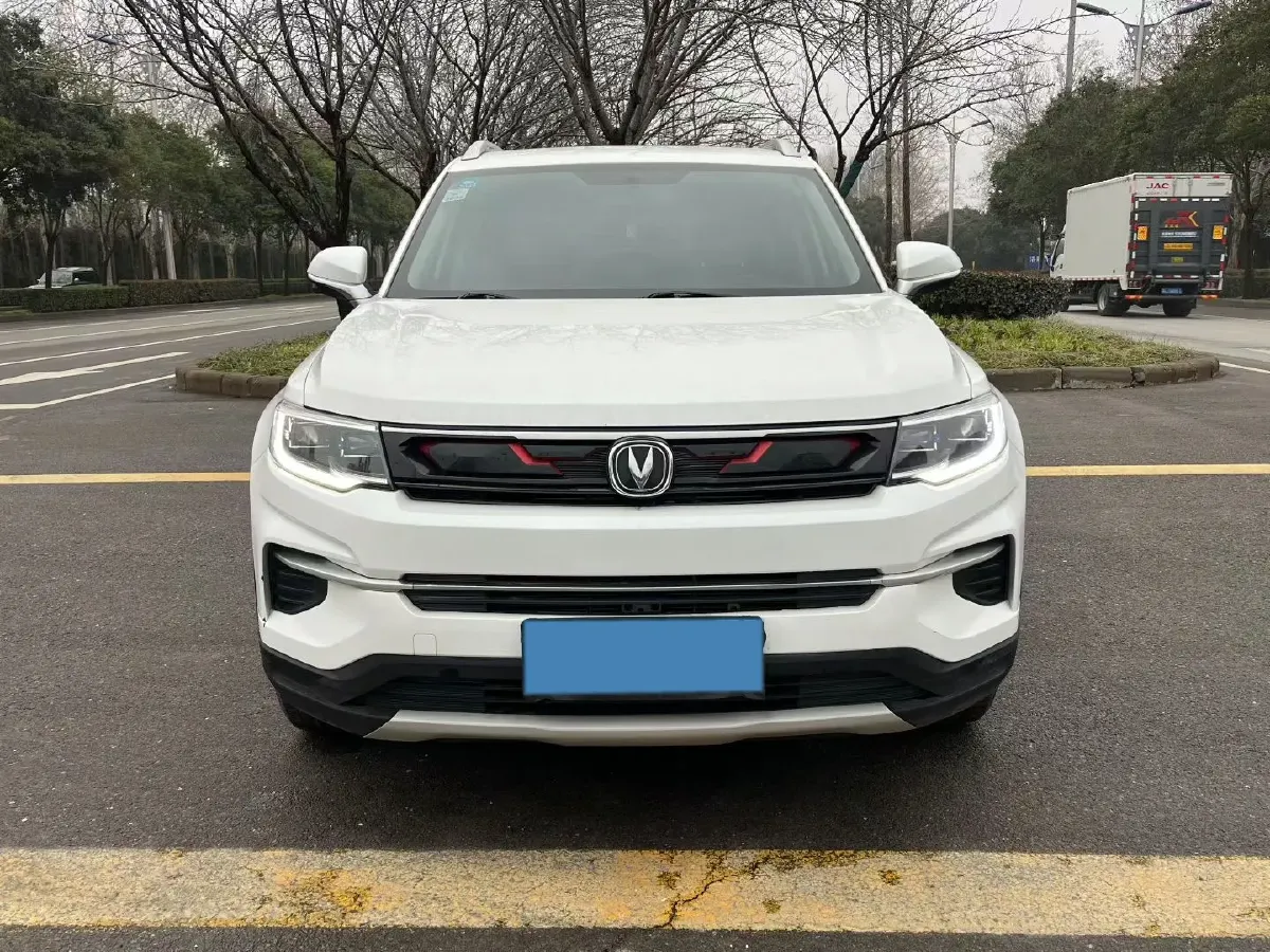 2019 ChangAn CS35 Plus 1.4T 158HP L4 7DCT,autocango,china used car exporter,china ev exporter,chinese used car exporter,chinese used ev exporter