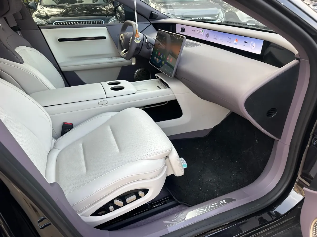 2025 Avatr 06 BEV,autocango,china used car exporter,china ev exporter,chinese used car exporter,chinese used ev exporter