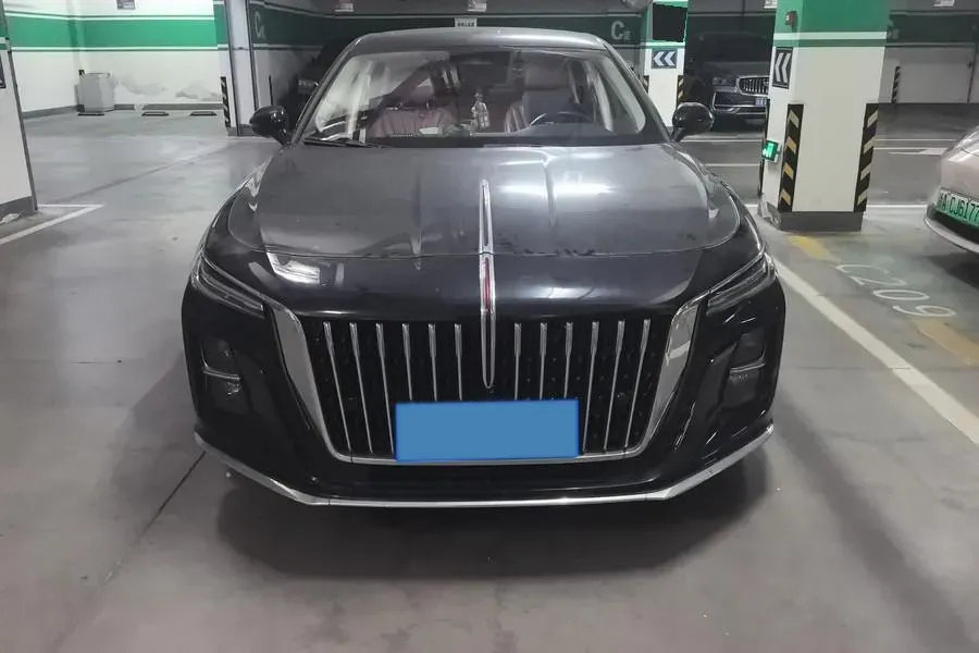 2023 HongQi H5 1.5T 169HP L4 7DCT,autocango,china used car exporter,china ev exporter,chinese used car exporter,chinese used ev exporter