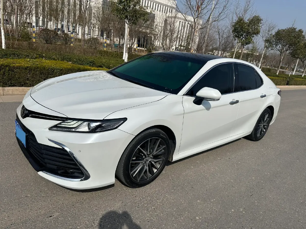 2021 Toyota Camry 2.5L 209HP L4 8AT,autocango,china used car exporter,china ev exporter,chinese used car exporter,chinese used ev exporter