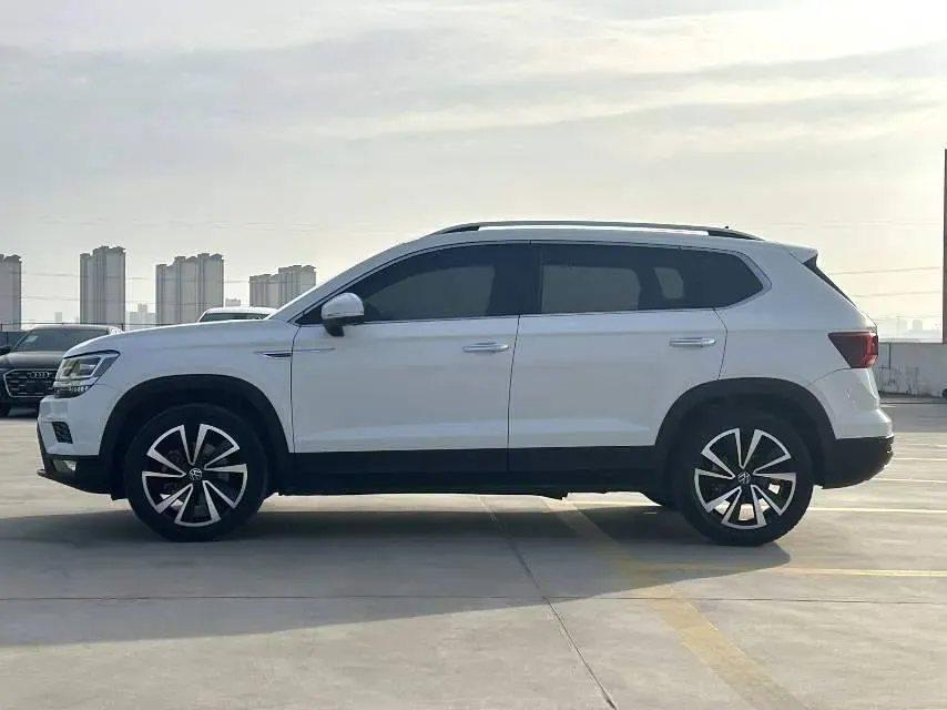 2021 Volkswagen Tharu 1.4T 150HP L4 7DCT,autocango,china used car exporter,china ev exporter,chinese used car exporter,chinese used ev exporter