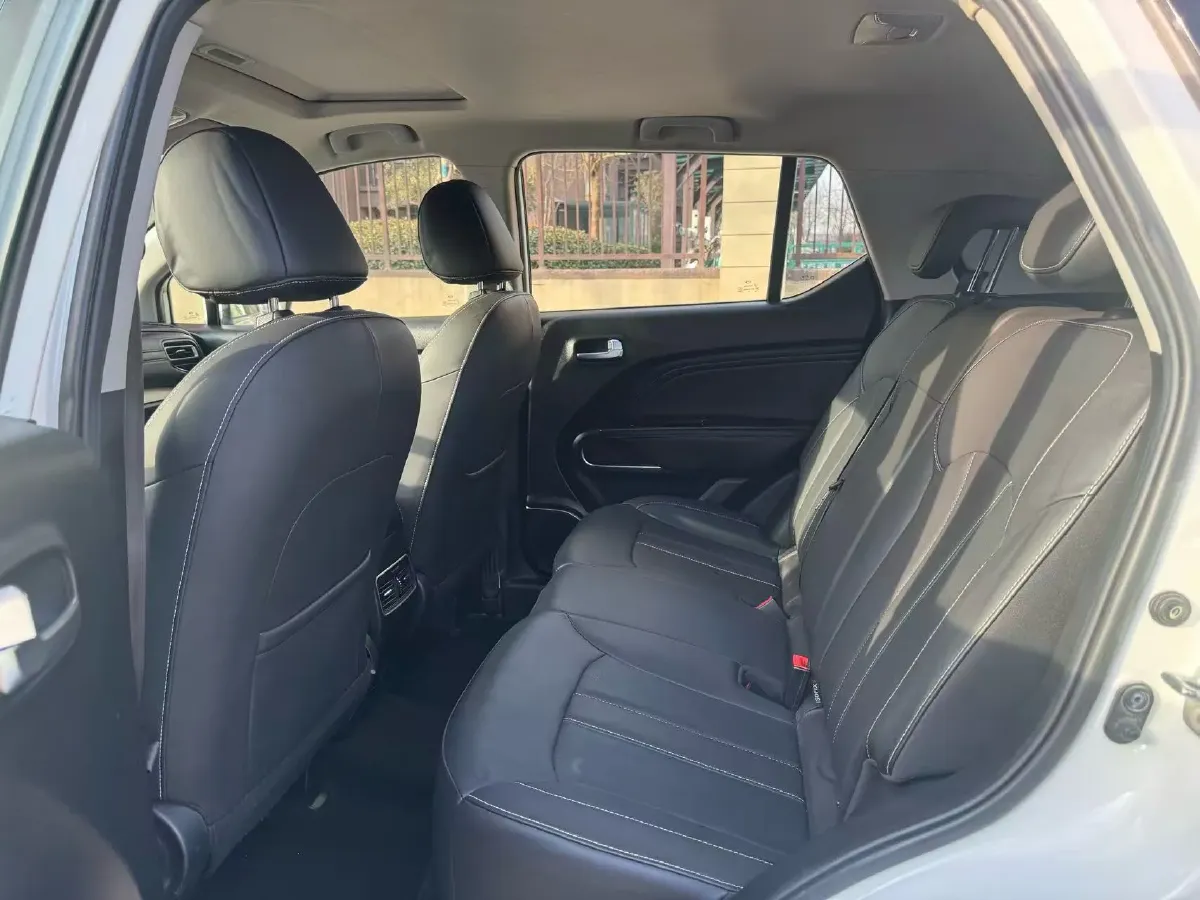 2021 GAC Trumpchi GS3 1.5T 169HP L4 6AT,autocango,china used car exporter,china ev exporter,chinese used car exporter,chinese used ev exporter