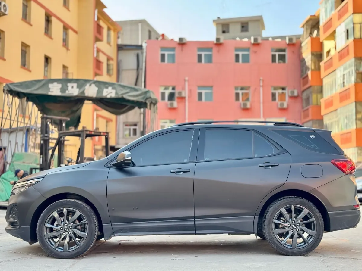 2022 Chevrolet Equinox 2.0T 237HP L4 9AT,autocango,china used car exporter,china ev exporter,chinese used car exporter,chinese used ev exporter