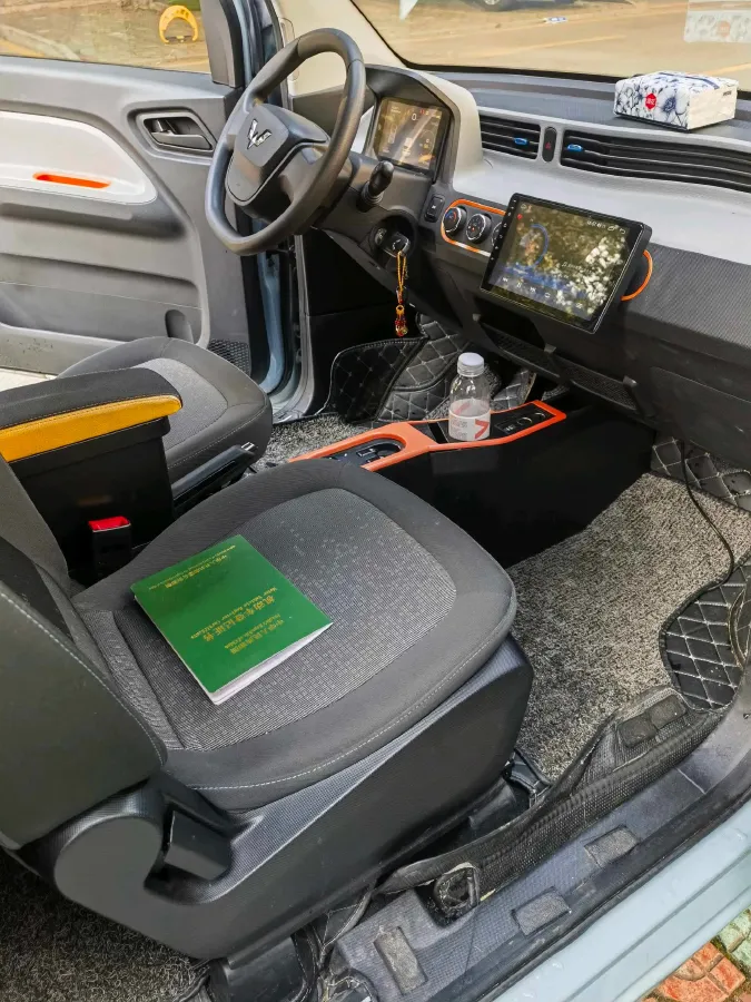 2020 WuLing HongGuang MINI EV BEV 9.3KWH,autocango,china used car exporter,china ev exporter,chinese used car exporter,chinese used ev exporter