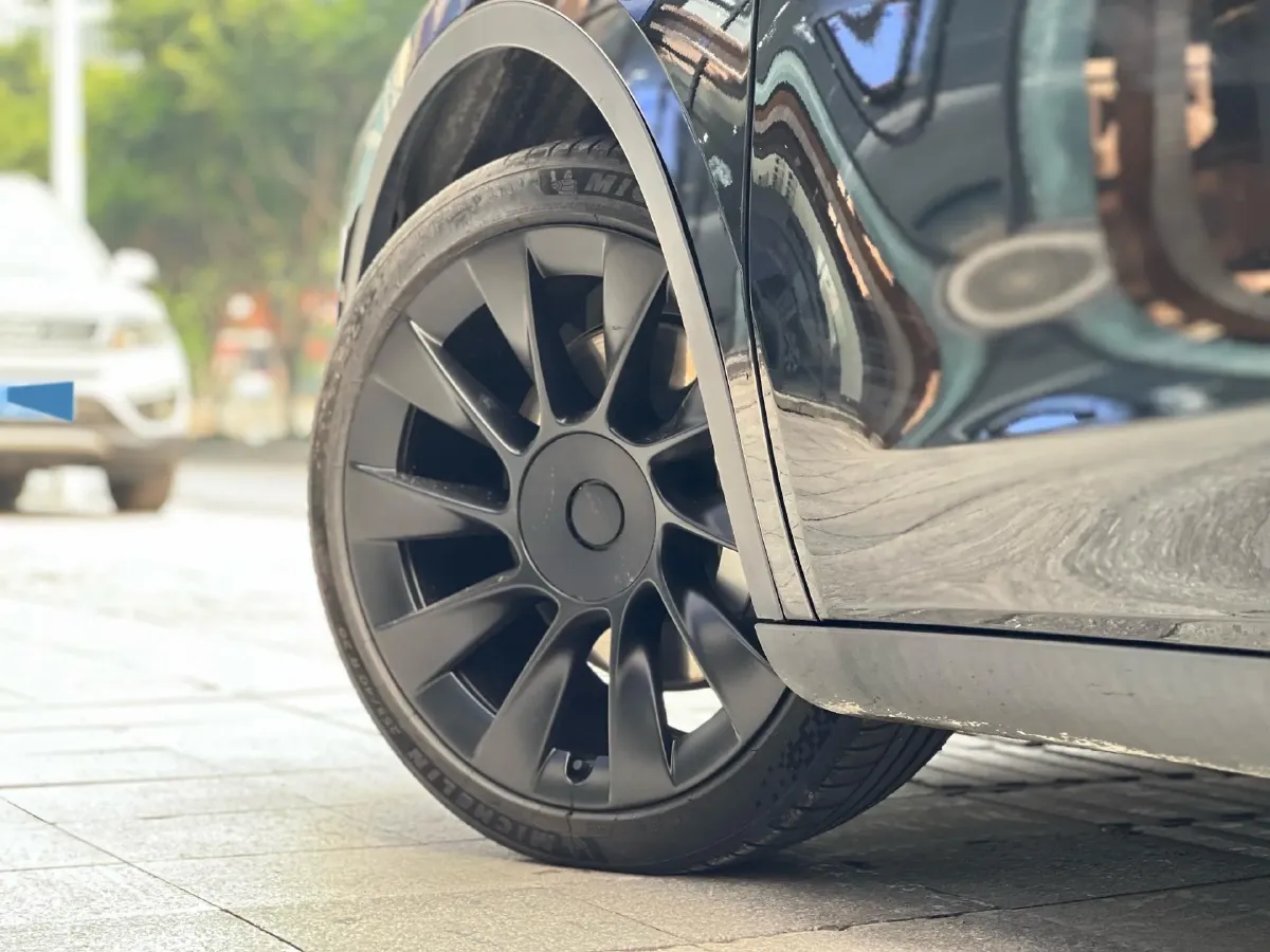 2022 Tesla Model Y BEV 60KWH,autocango,china used car exporter,china ev exporter,chinese used car exporter,chinese used ev exporter