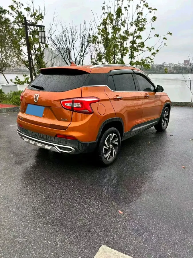 2017 BaoJun 510 1.5L 112HP L4 6MT,autocango,china used car exporter,china ev exporter,chinese used car exporter,chinese used ev exporter