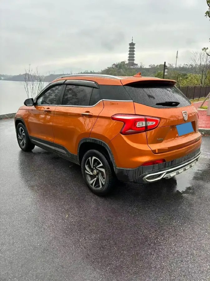 2017 BaoJun 510 1.5L 112HP L4 6MT,autocango,china used car exporter,china ev exporter,chinese used car exporter,chinese used ev exporter