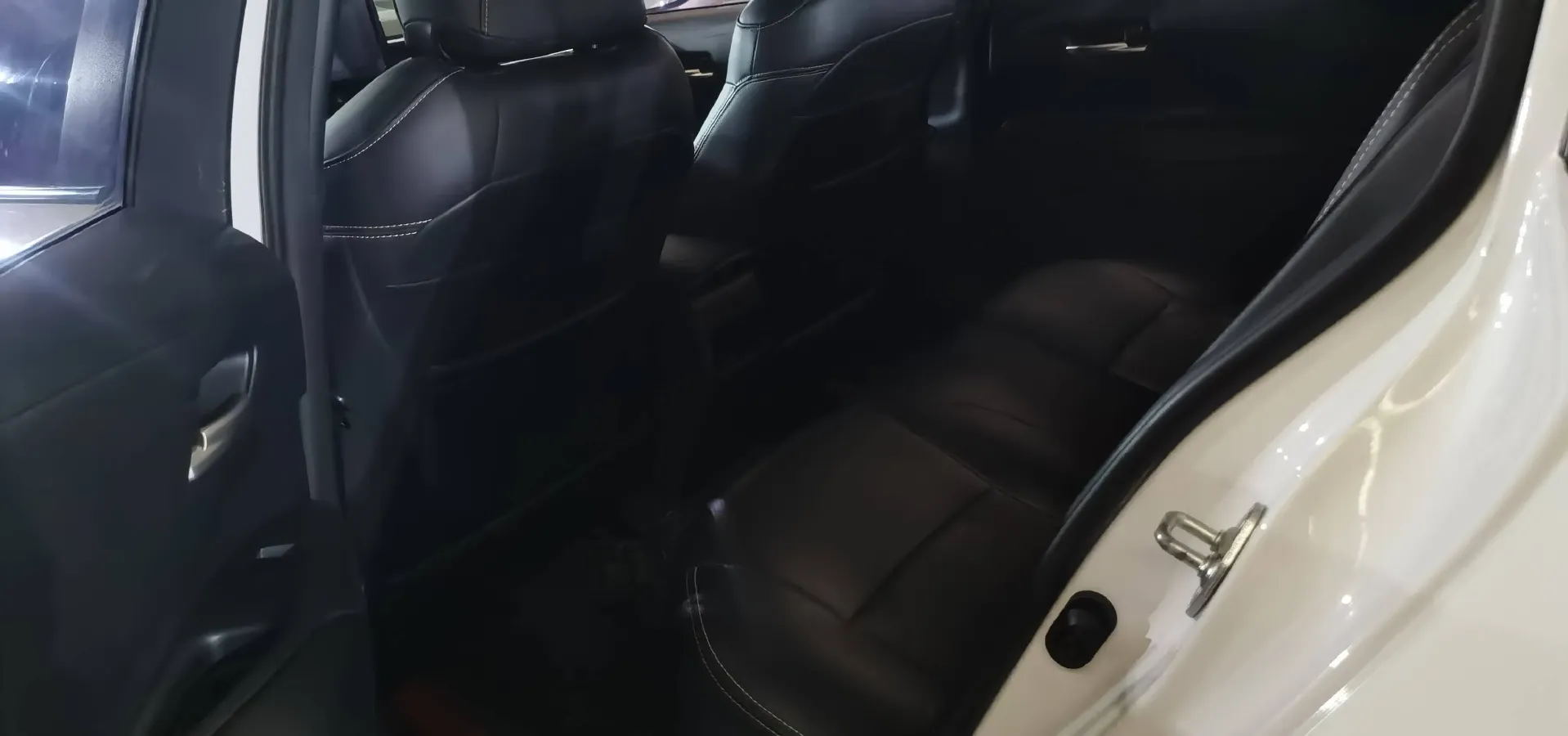 2021 Toyota Corolla 1.2T 116HP L4 CVT,autocango,china used car exporter,china ev exporter,chinese used car exporter,chinese used ev exporter