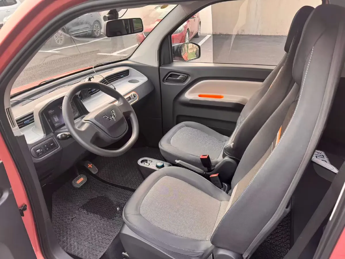 2020 WuLing HongGuang MINI EV BEV 13.8KWH,autocango,china used car exporter,china ev exporter,chinese used car exporter,chinese used ev exporter