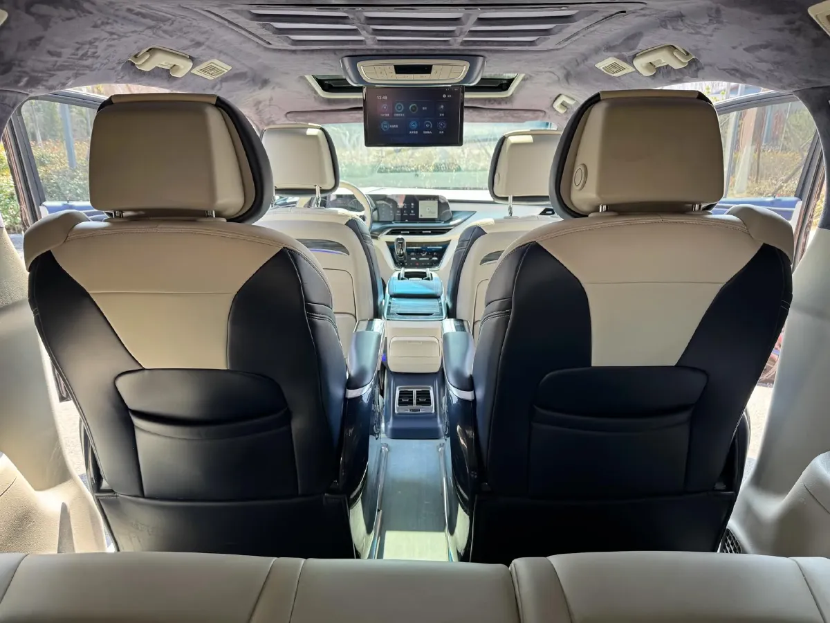 2020 Buick GL8 2.0T 237HP L4 9AT,autocango,china used car exporter,china ev exporter,chinese used car exporter,chinese used ev exporter