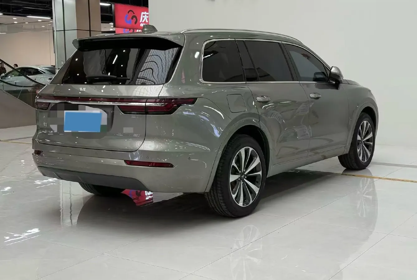 2021 Li ONE Range Extended 131HP REEV 40.5KWH,autocango,china used car exporter,china ev exporter,chinese used car exporter,chinese used ev exporter