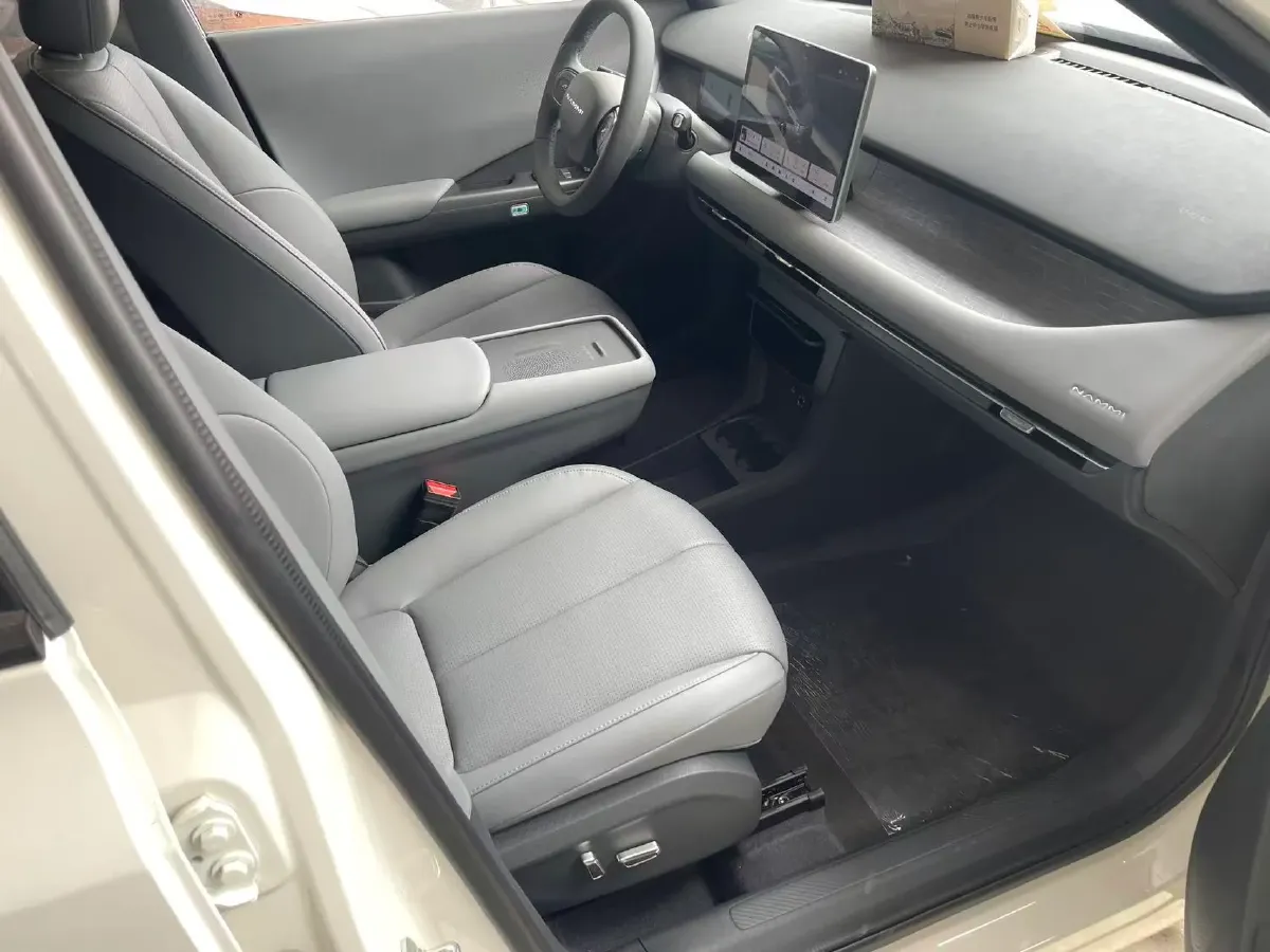 2025 DongFeng Nammi 06 BEV,autocango,china used car exporter,china ev exporter,chinese used car exporter,chinese used ev exporter