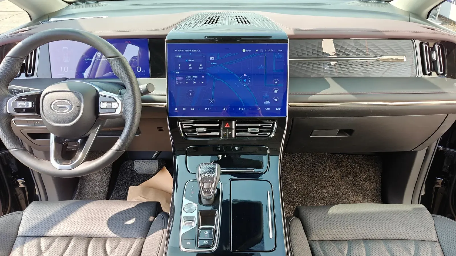 2024 GAC Trumpchi M8 2.0T 252HP L4 8AT,autocango,china used car exporter,china ev exporter,chinese used car exporter,chinese used ev exporter