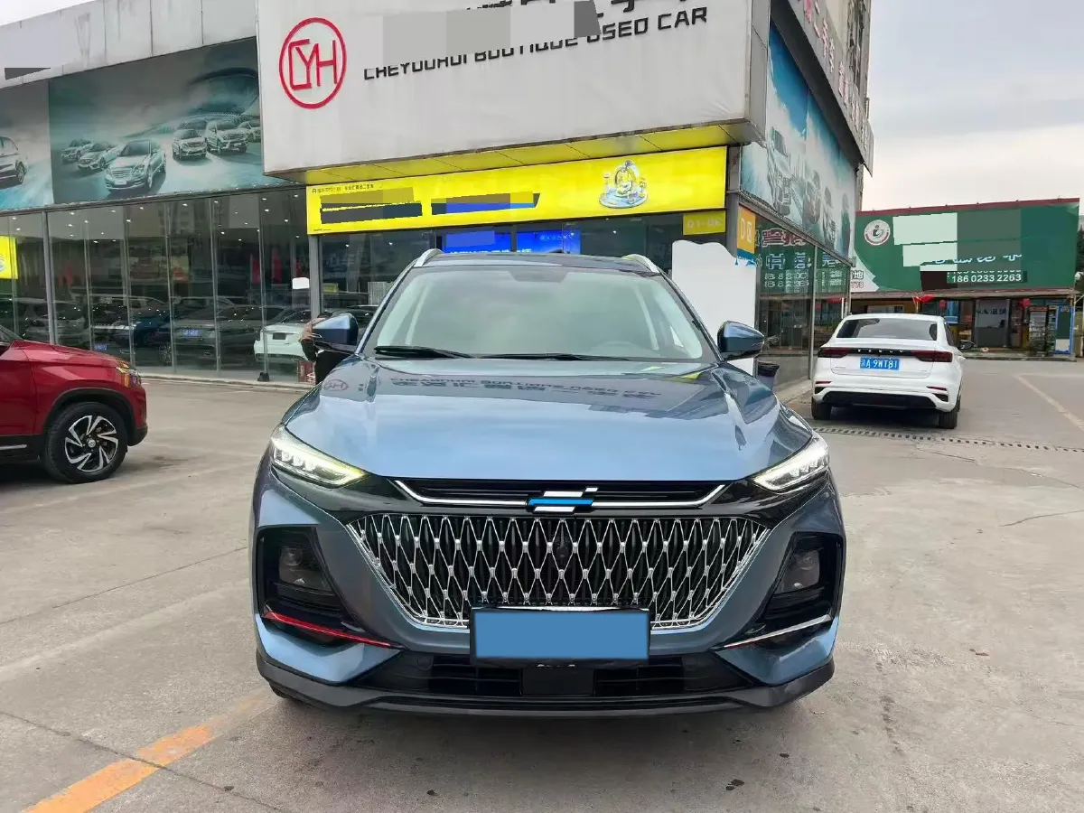 2022 ChangAn Oshan X7 Plus 1.5T 188HP L4 7DCT,autocango,china used car exporter,china ev exporter,chinese used car exporter,chinese used ev exporter