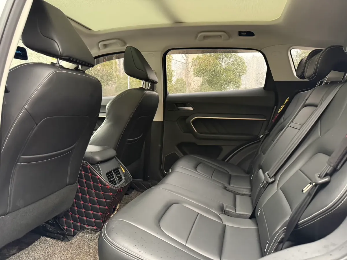 2019 Haval H6 1.5T 169HP L4 7DCT,autocango,china used car exporter,china ev exporter,chinese used car exporter,chinese used ev exporter