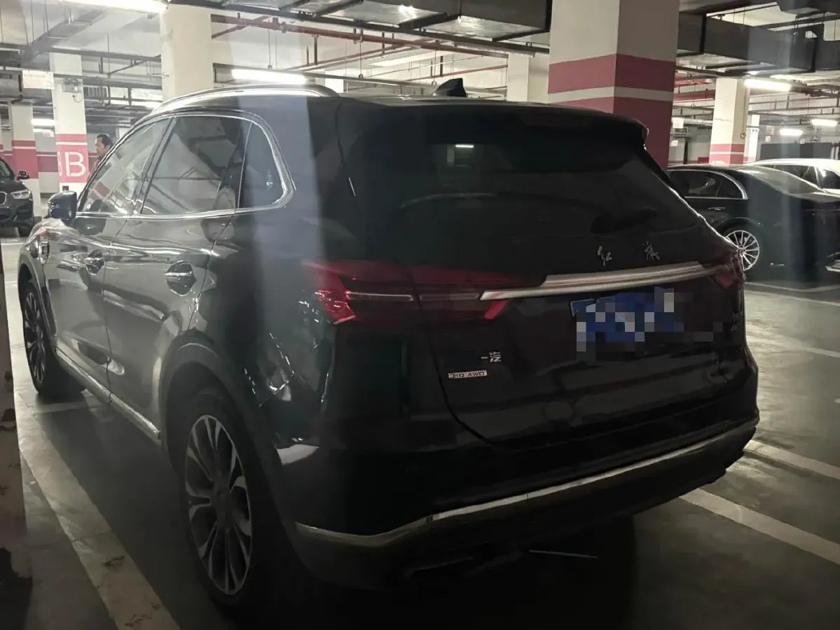 2019 HongQi HS5 2.0T 224HP L4 6AT,autocango,china used car exporter,china ev exporter,chinese used car exporter,chinese used ev exporter