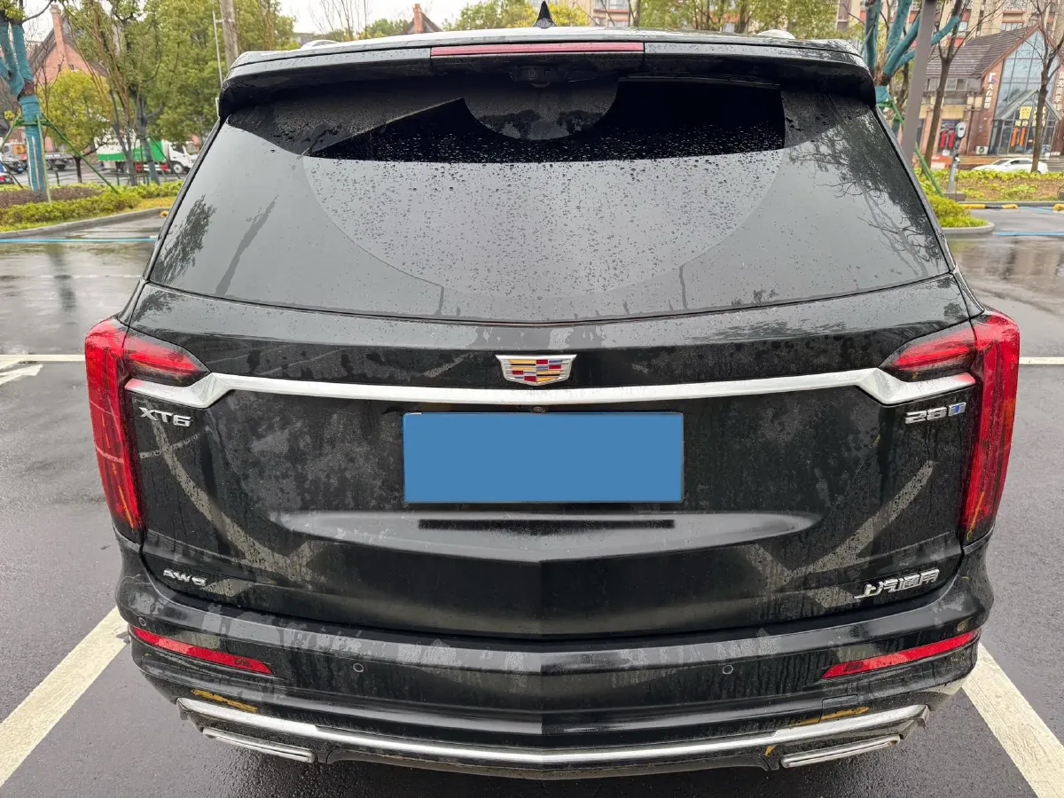 2022 Cadillac XT6 2.0T 237HP L4 9AT,autocango,china used car exporter,china ev exporter,chinese used car exporter,chinese used ev exporter