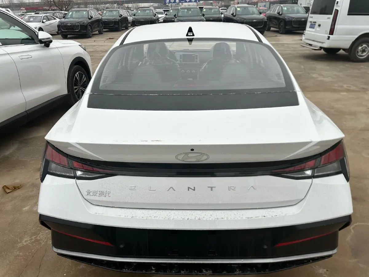 2023 Hyundai Elantra 1.5L 115HP L4 CVT,autocango,china used car exporter,china ev exporter,chinese used car exporter,chinese used ev exporter