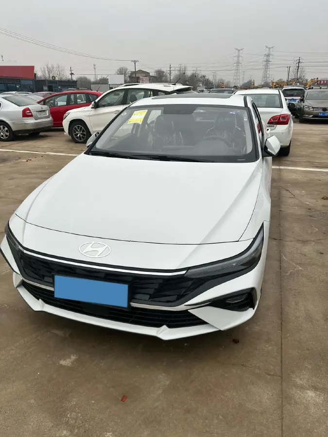 2023 Hyundai Elantra 1.5L 115HP L4 CVT,autocango,china used car exporter,china ev exporter,chinese used car exporter,chinese used ev exporter