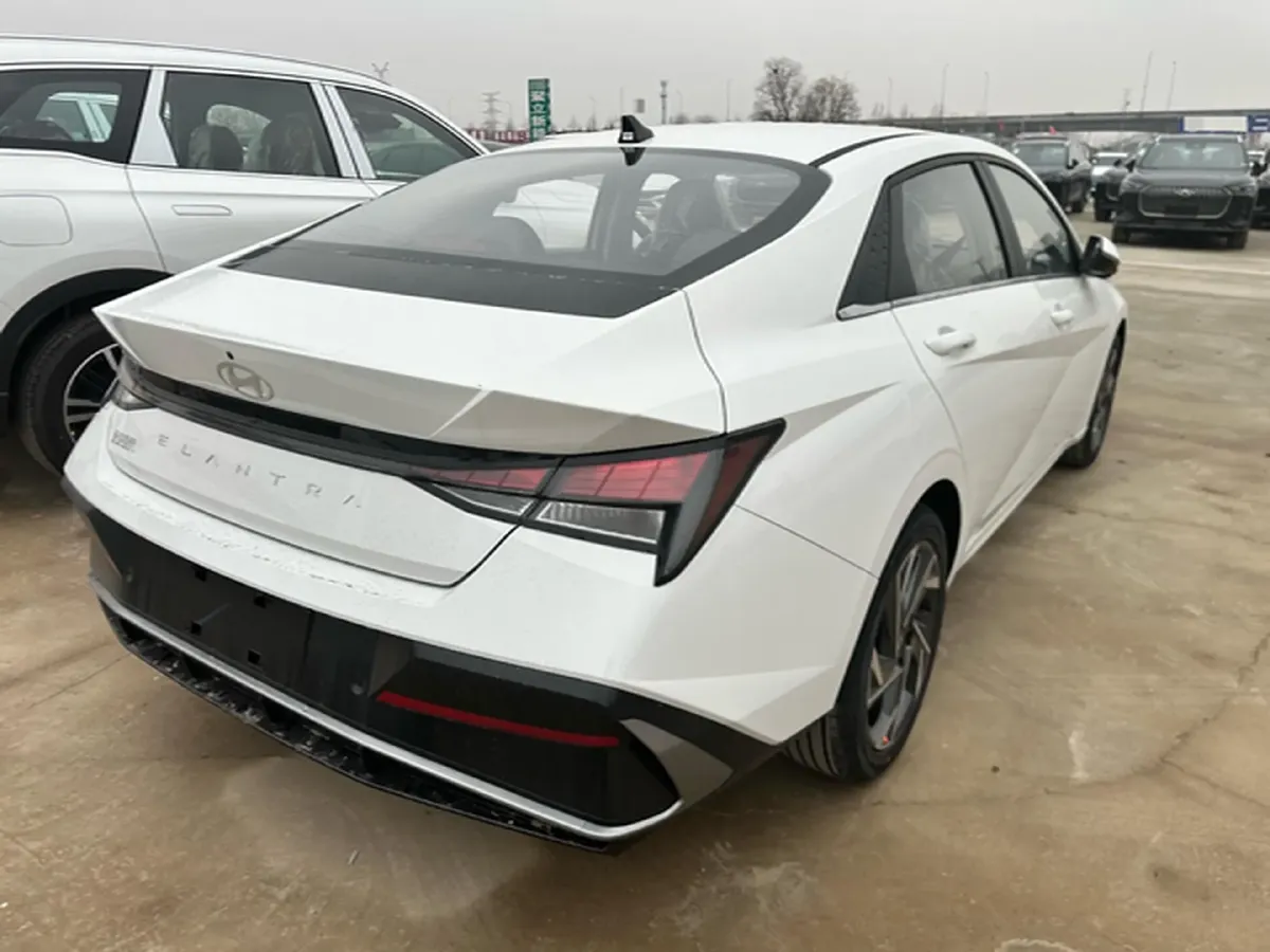2023 Hyundai Elantra 1.5L 115HP L4 CVT,autocango,china used car exporter,china ev exporter,chinese used car exporter,chinese used ev exporter