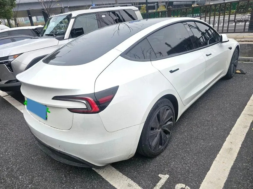 2023 Buick EnvisionPlus 2.0T 237HP L4 9AT,autocango,china used car exporter,china ev exporter,chinese used car exporter,chinese used ev exporter